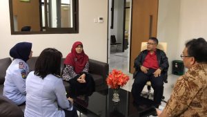 Diskusi dihadiri mantan Ketua Departemen Psikologi Periode 2015-2019 Drs. HM. Engkos Kosasih, M.Pd
